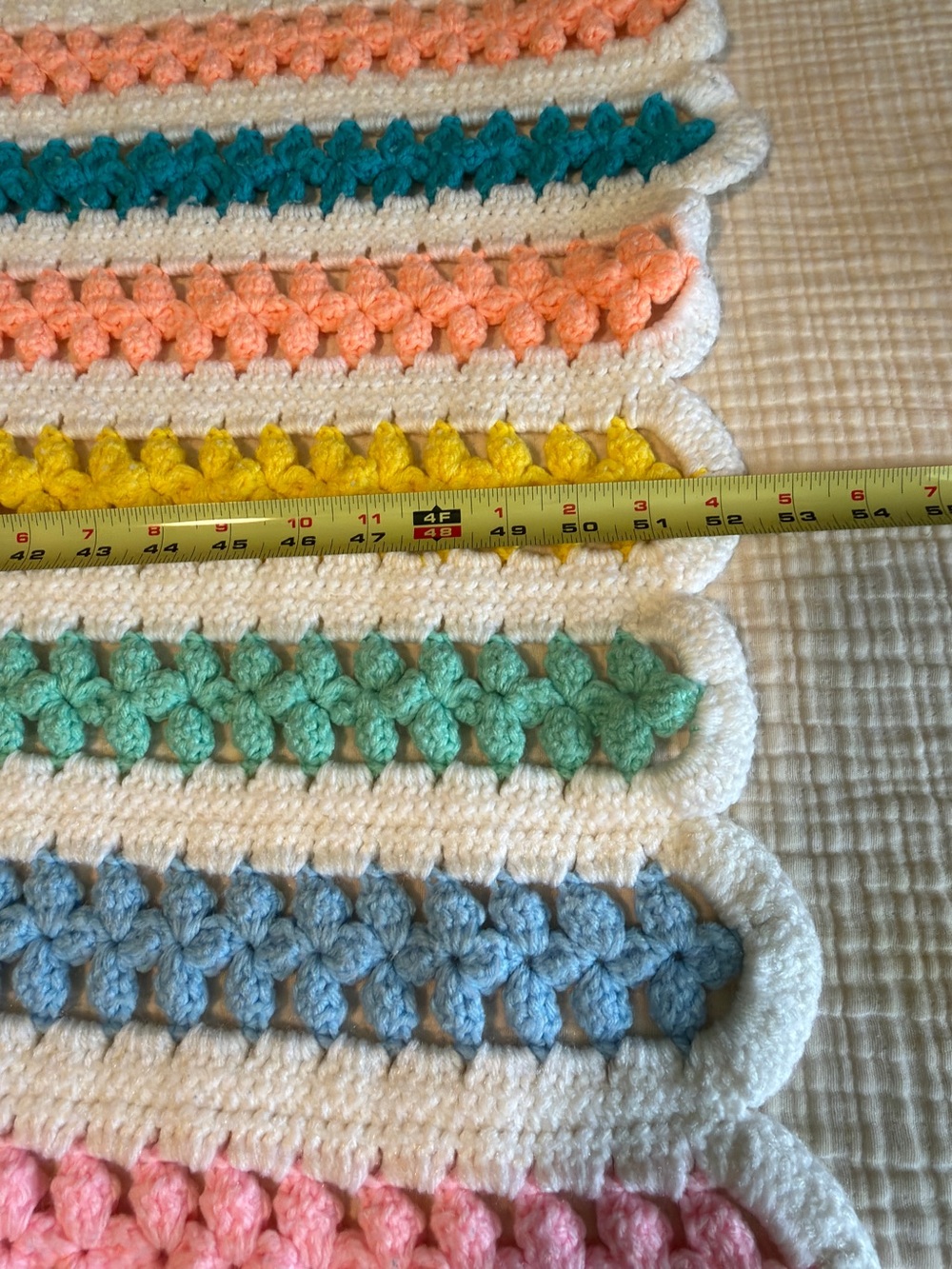 Vintage Handmade Baby crocheted blanket - Picture 5 of 6